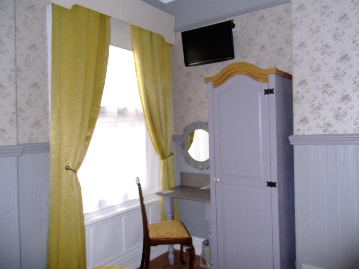J'S Mayfair Guest House Blackpool Kültér fotó
