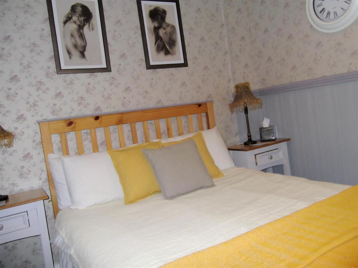J'S Mayfair Guest House Blackpool Kültér fotó